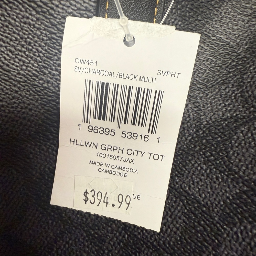 NWT Coach City Tote In Signature Canvas With Halloween New CW451 - Picture 8 of 8